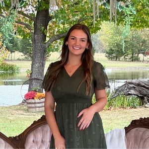 Meet your Posher, Gabby